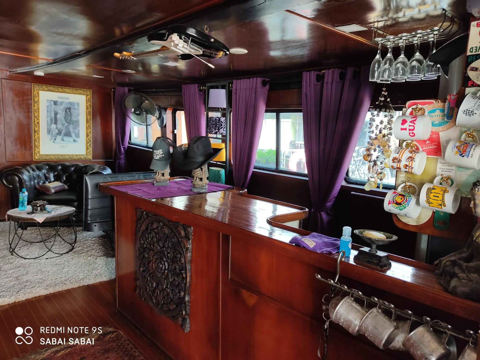 Sabai Sabai Liveaboard Bangkok