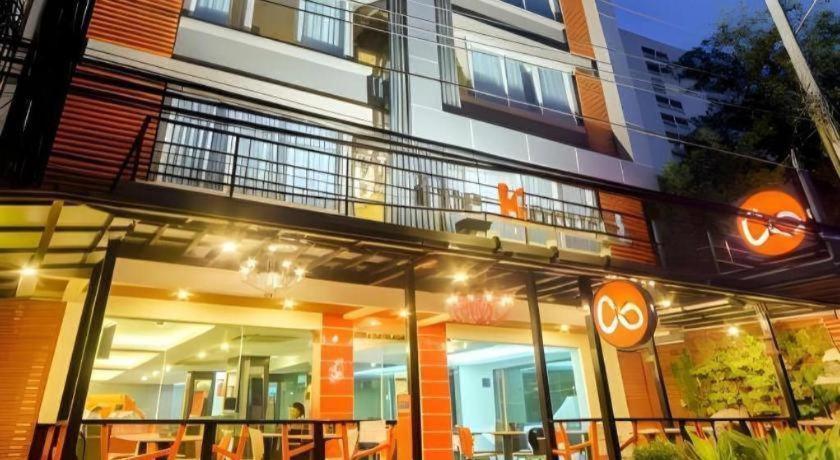Hotel The Konnect Bangkok