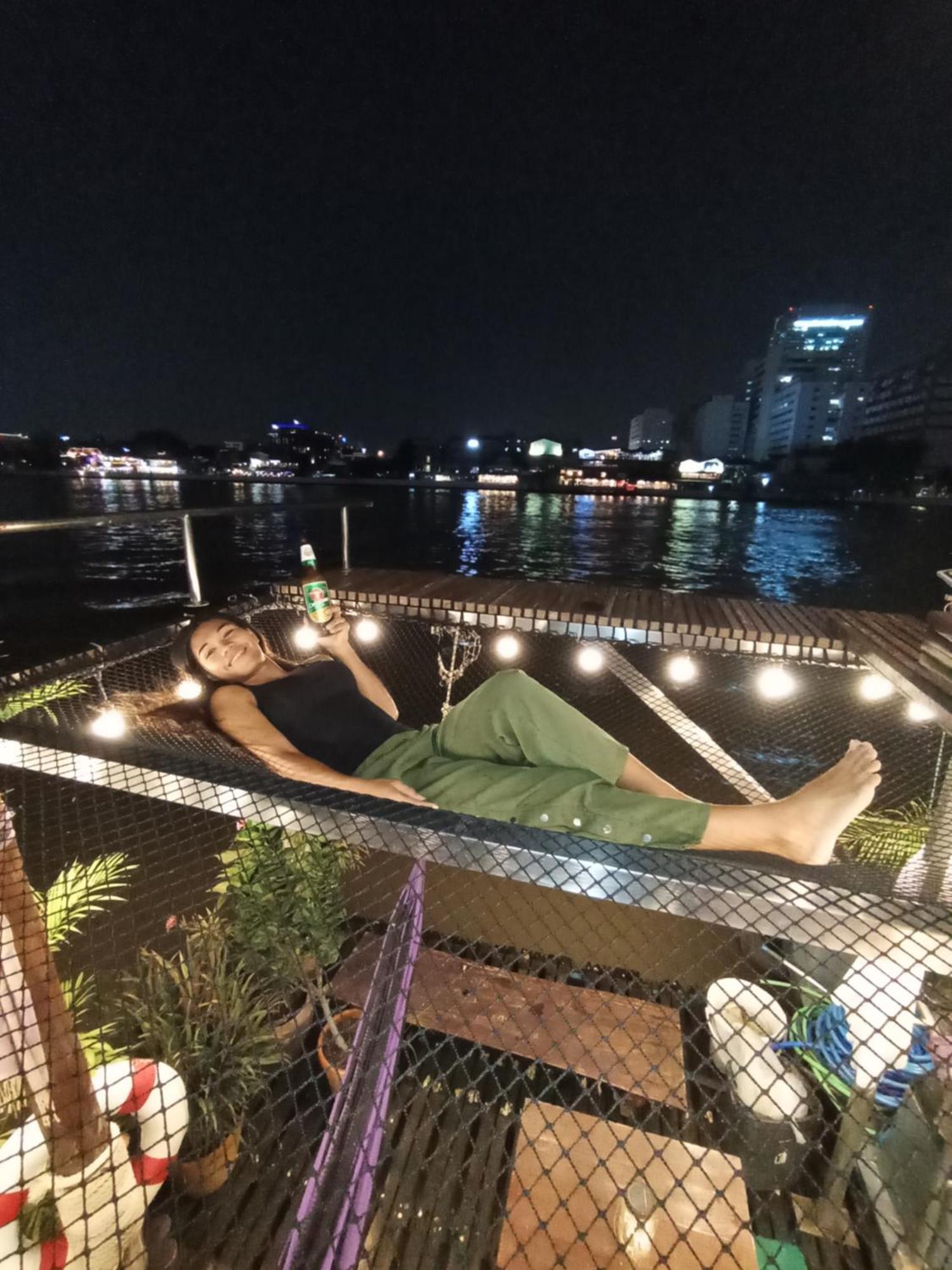 Sabai Sabai Liveaboard Botel