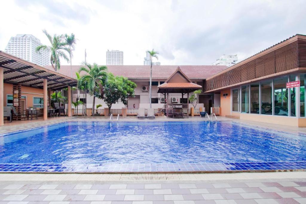 Teja Aparthotel