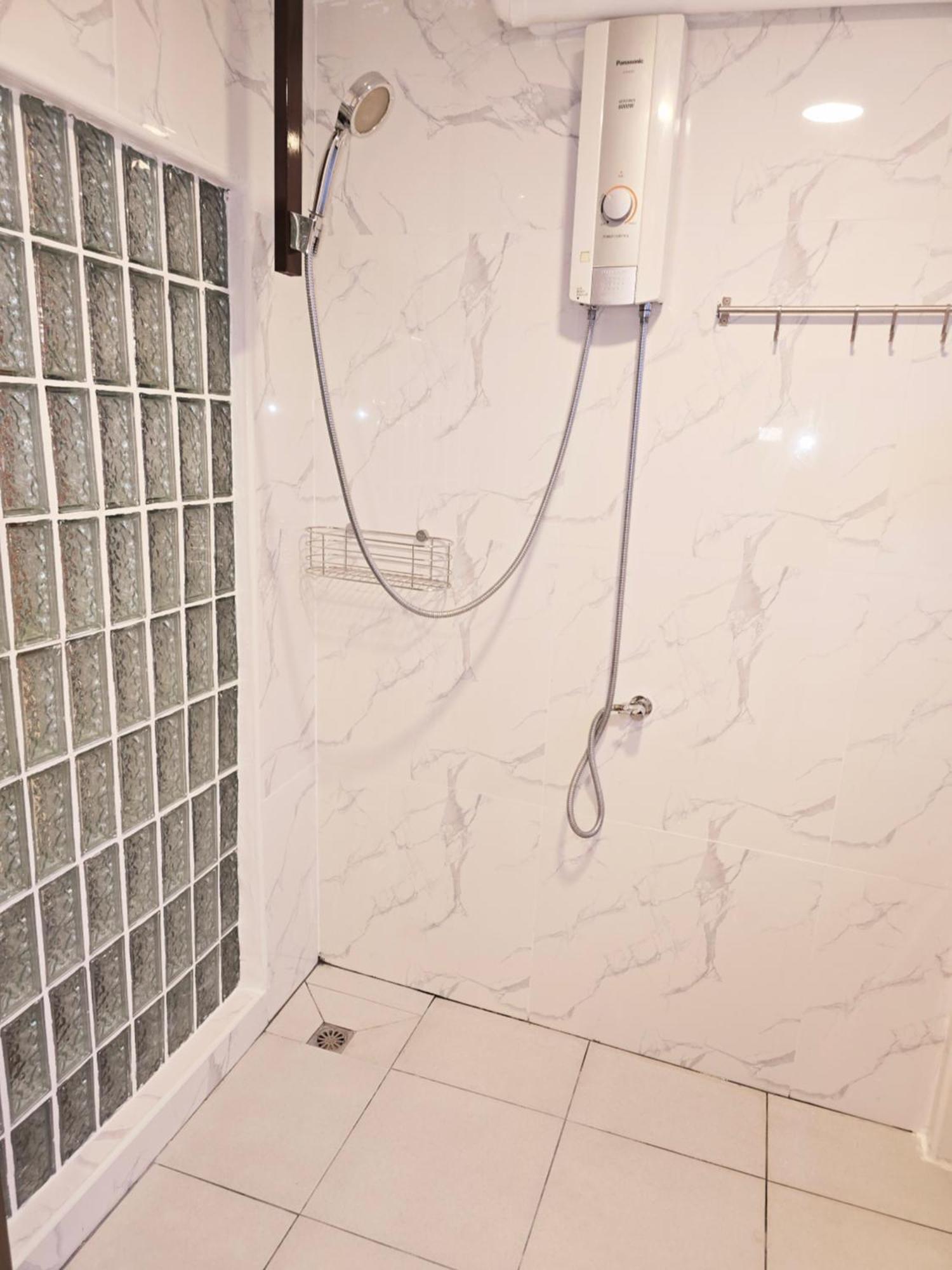 Apartment Old Sрice 1 Sizzling Queen Twin - No Stairs Bangkok