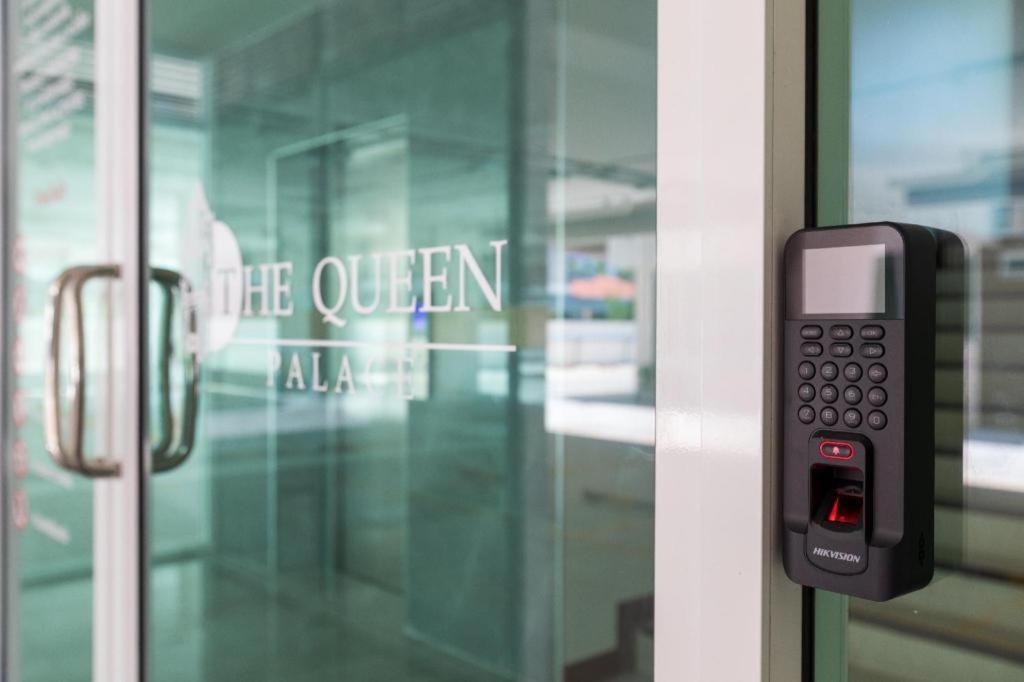 Hotel The Queen Palace Bangkok