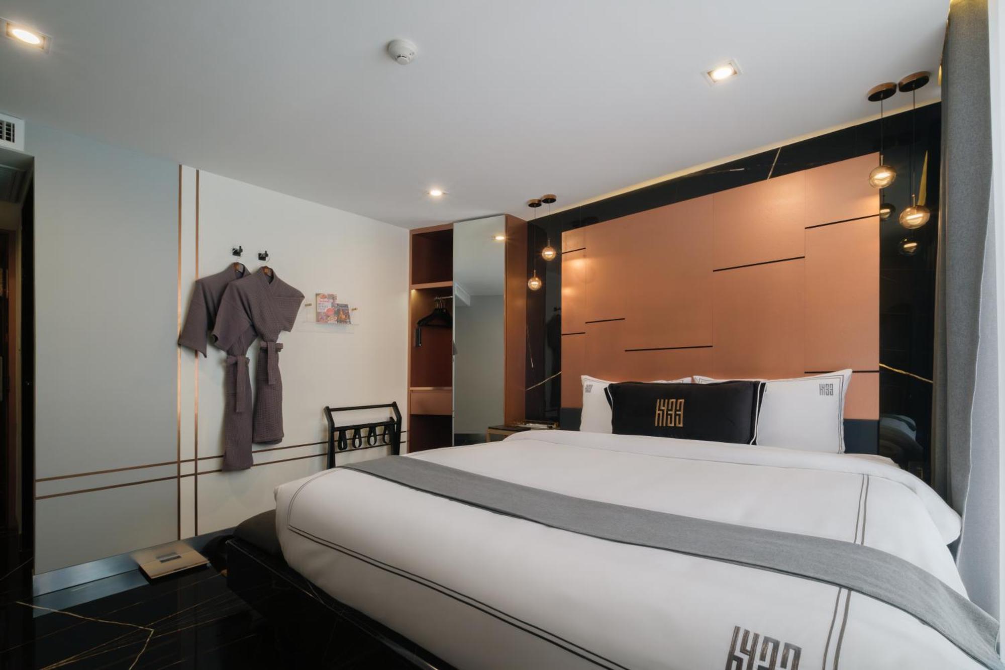 433 - Asoke Sukhumvit Station Hotel 3*