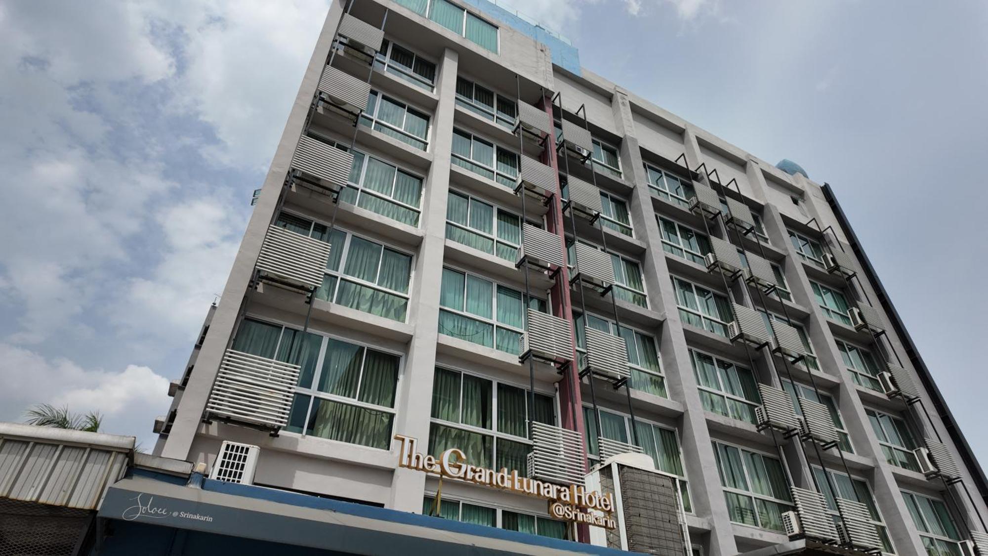 Hotel The Solac At Srinakarin Bangkok