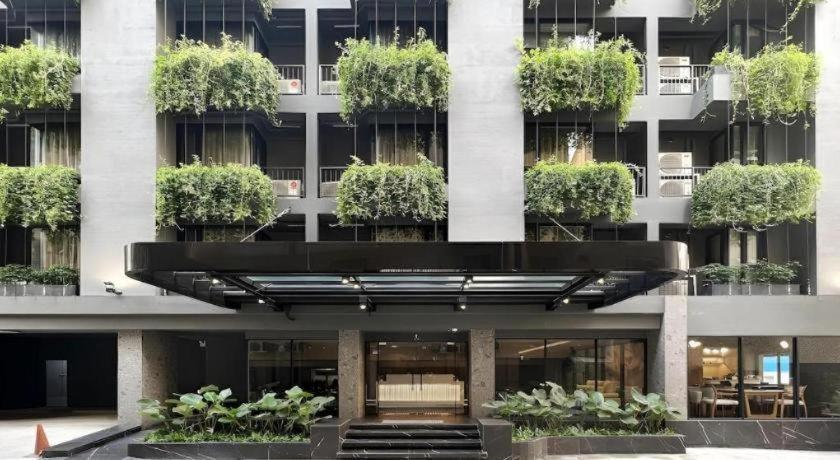Hotel @nares Bangkok