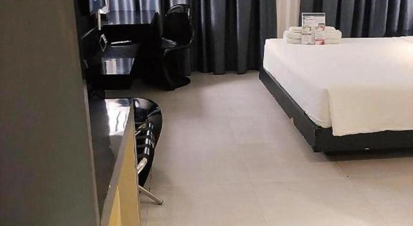 The Park Hotel 3*