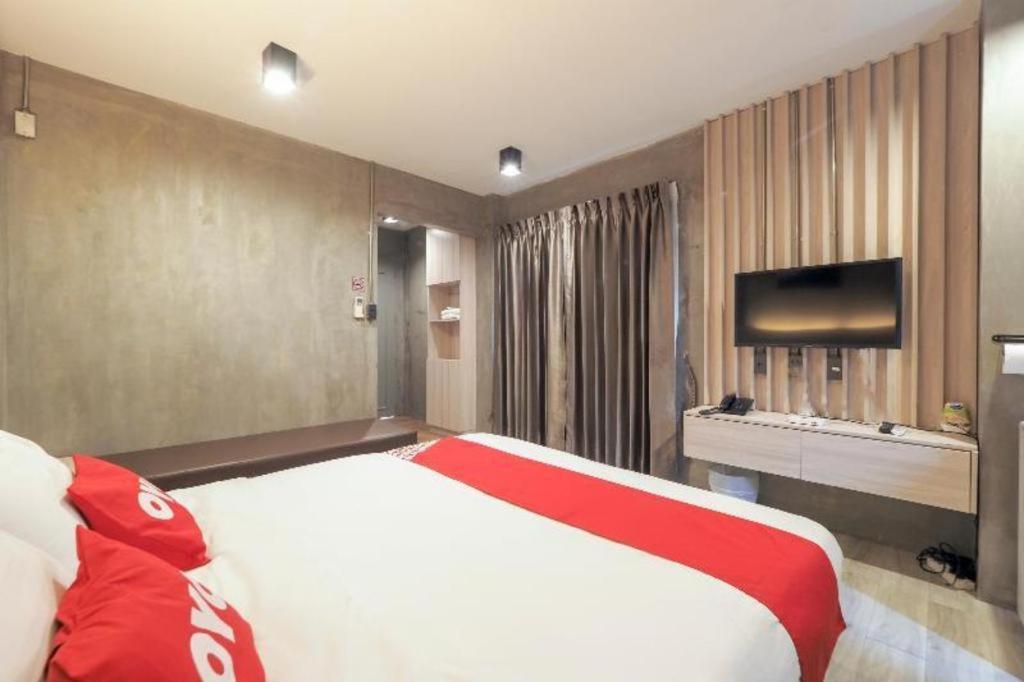 Oyo 75368 Demadre Hotel Bangkok