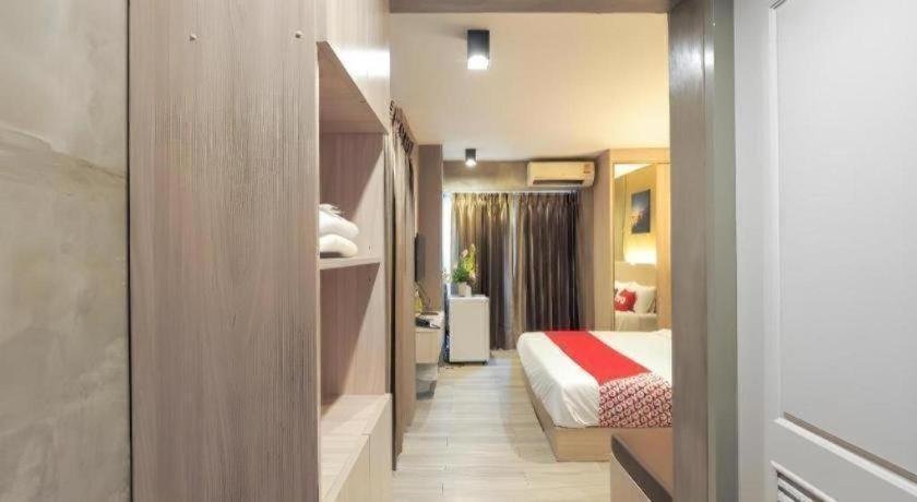 Hotel Oyo 75368 Demadre 3*