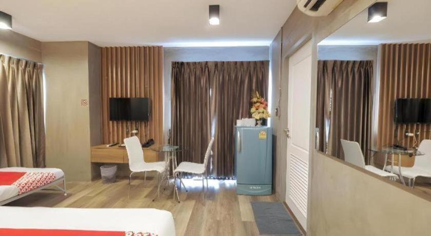 Oyo 75368 Demadre Hotel