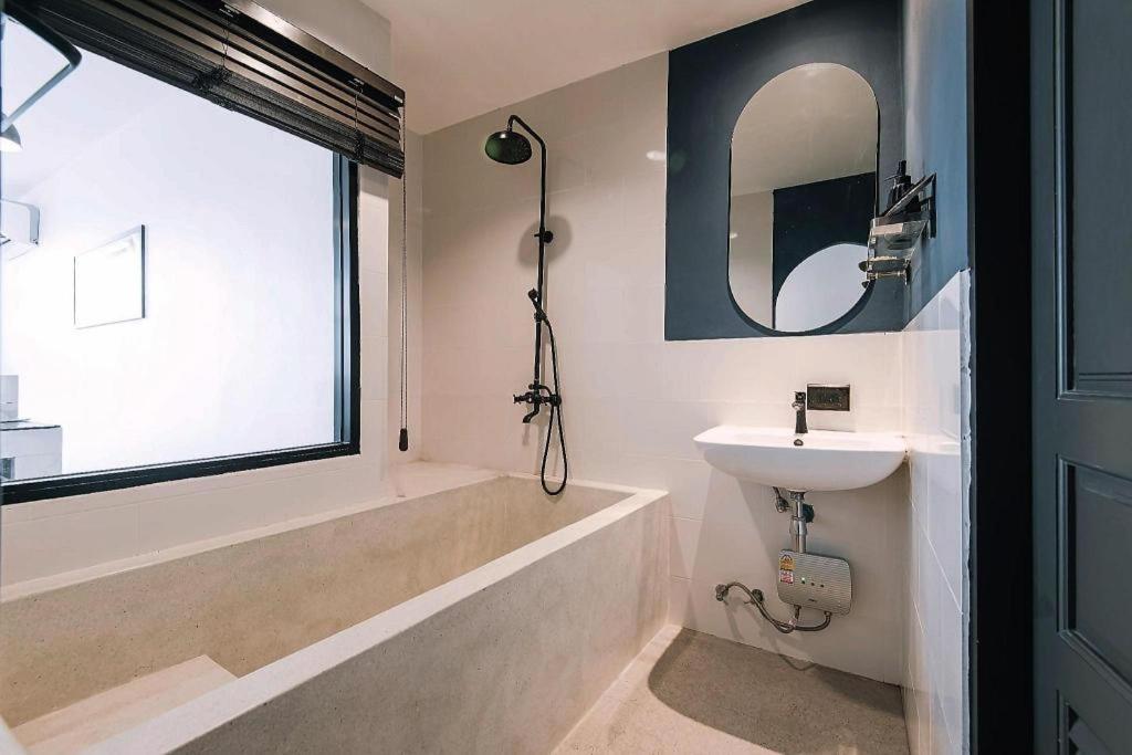 Kowtha Rivertel 3* Bangkok