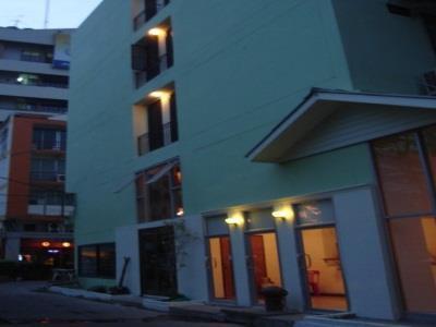 Rumah tetamu Kaset Bangkok