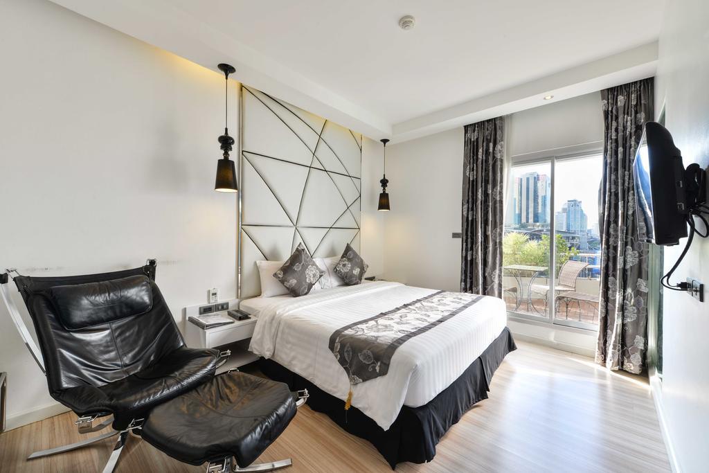 Hotel Sukhumvit 3*