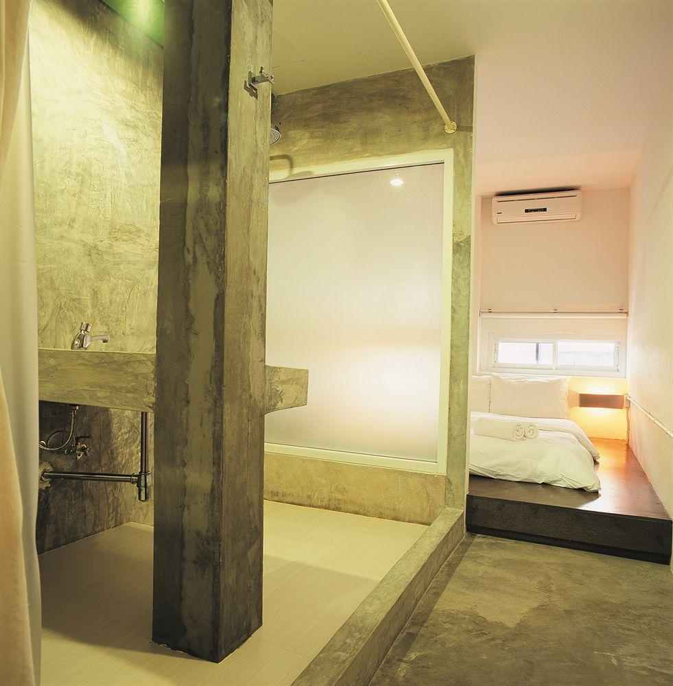 Hq Silom Hostel