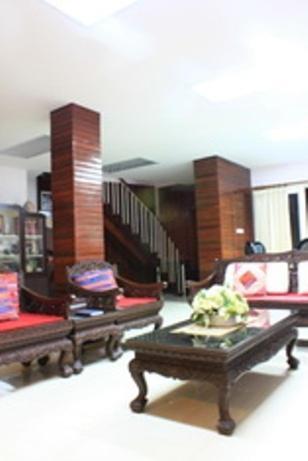 Baan Manusarn Bed & Breakfast
