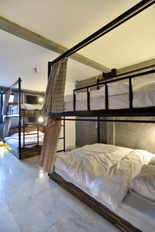 Hostel M Gray Bangkok
