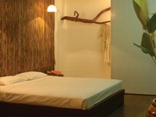 Mystic Place Hostel *