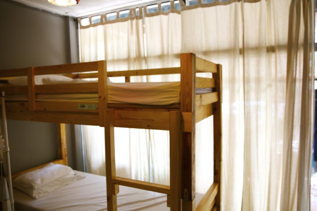 Deng Ba Hostel *