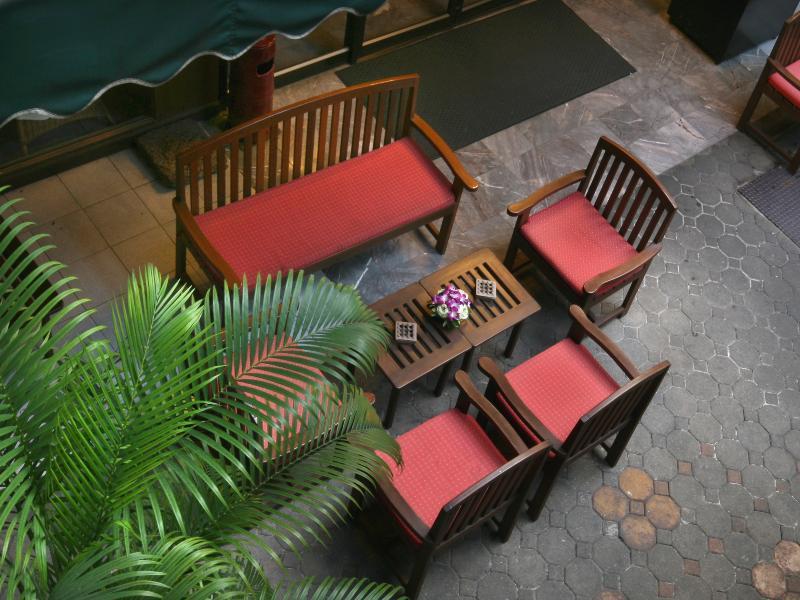 The Tarntawan Surawong Hotel 4*