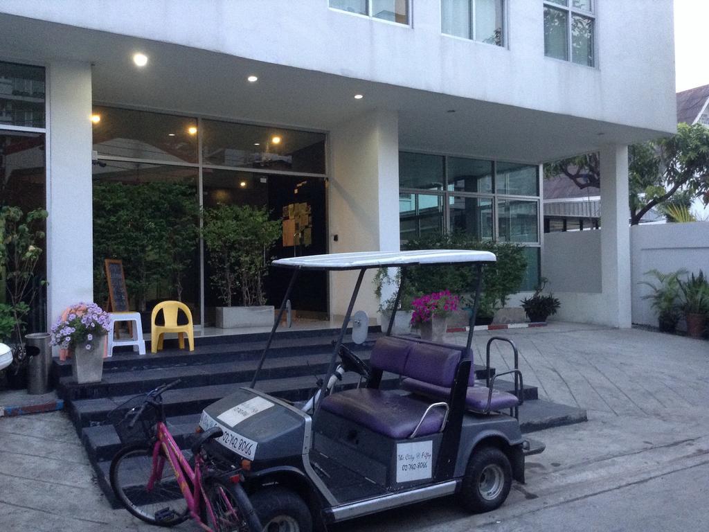 Hostel The At Fifty