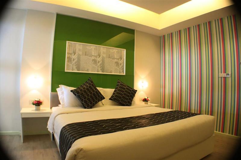 Klassique Sukhumvit Hotel 4*