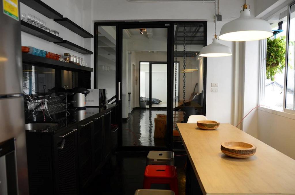 Hostel 3howw @ Sukhumvit 21 *