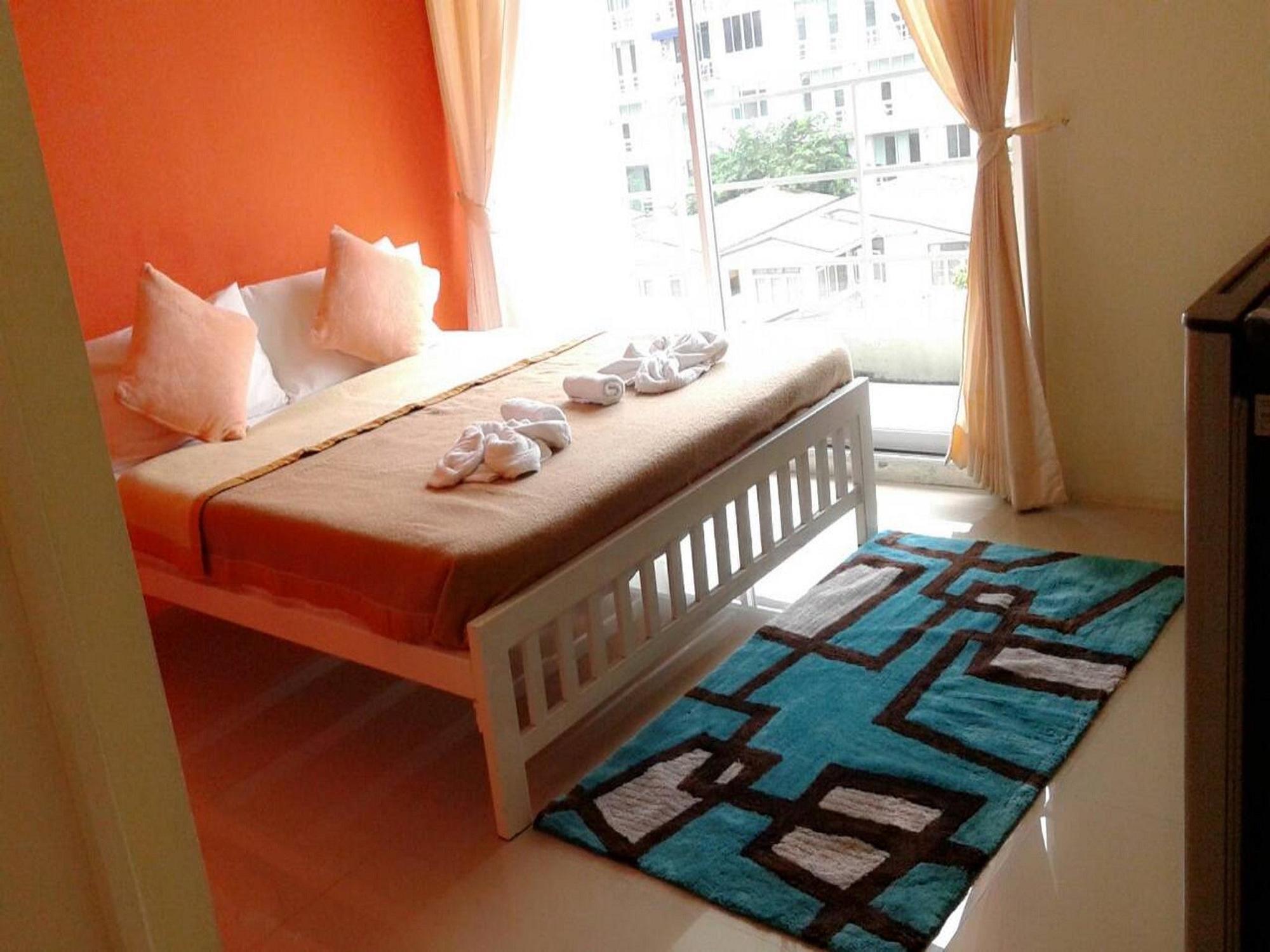 Hostel The At Fifty Bangkok