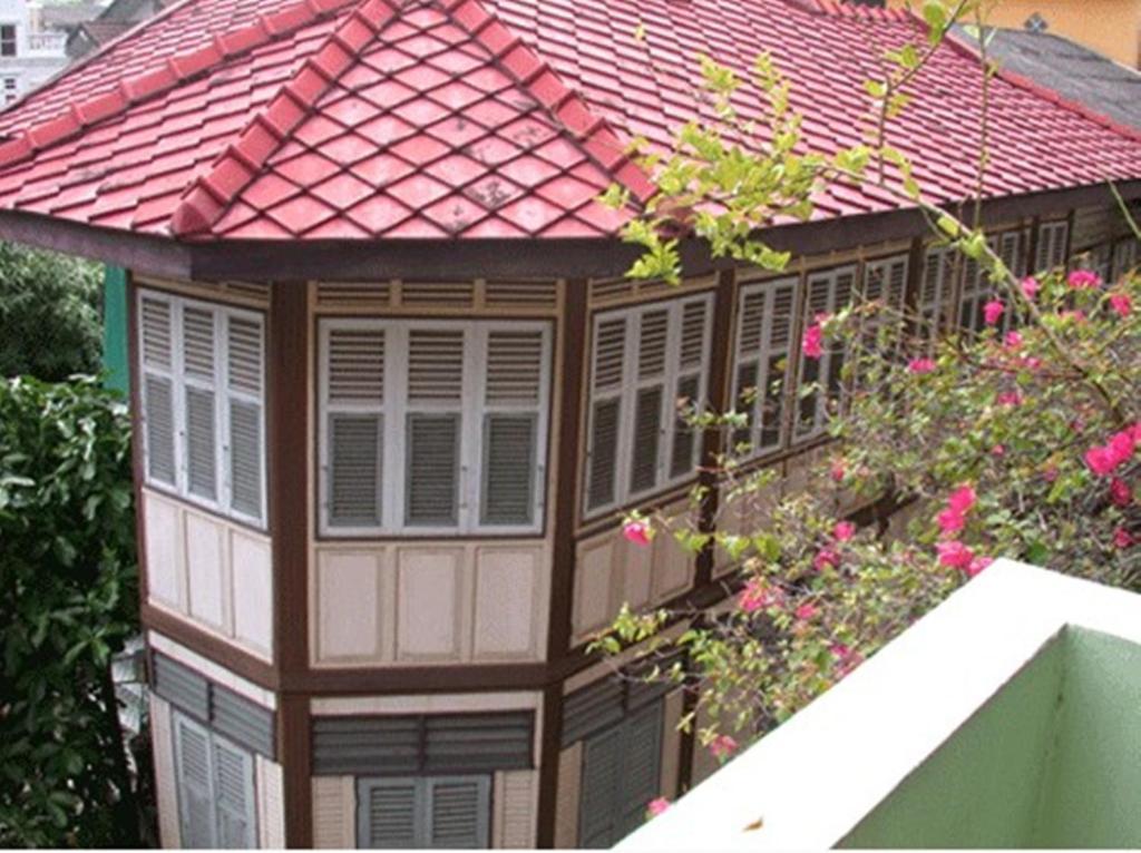 Phraarthit Mansion