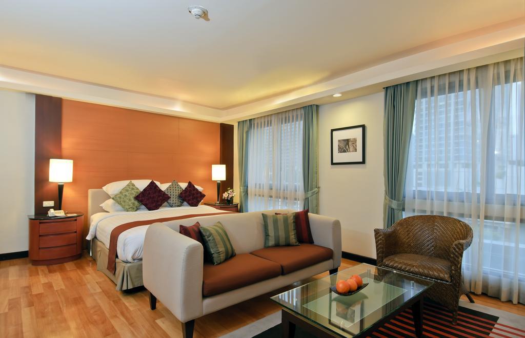 Hotel Radisson Chateau De Bangkok