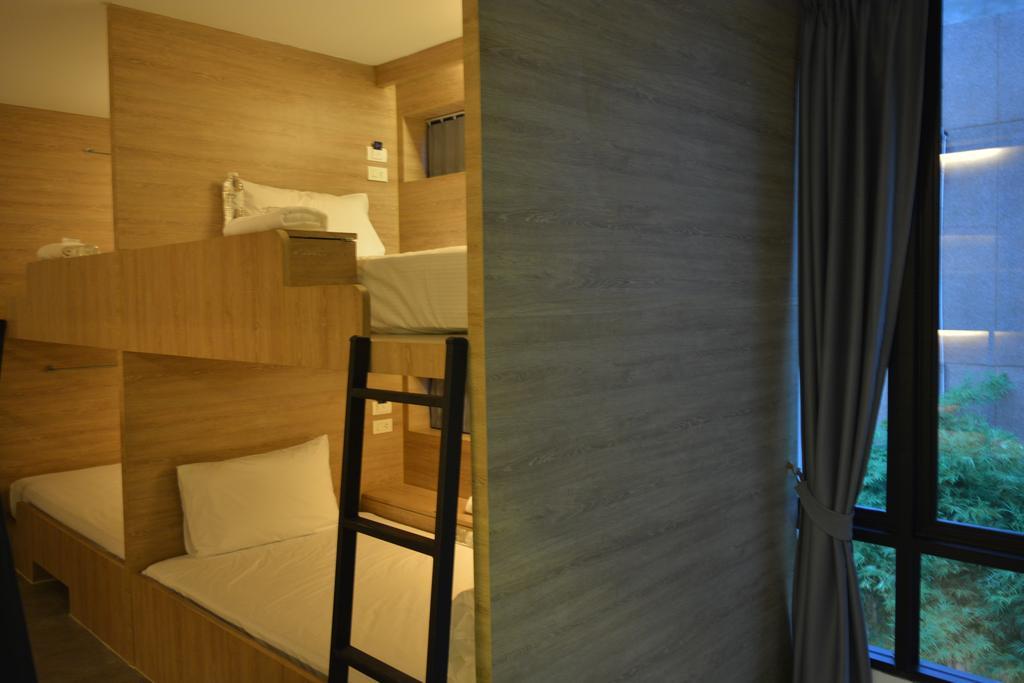 Hostel Rezt