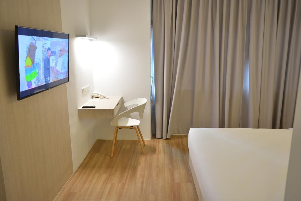 Hostel Rezt