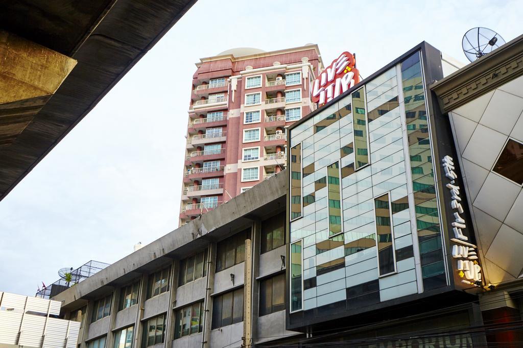 Hostel Liveitup Asok By D Varee Bangkok
