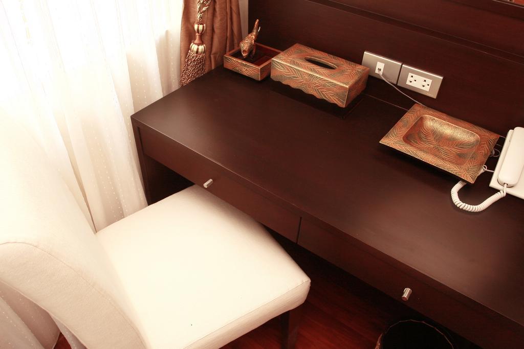 Hotel Mirth Sathorn Bangkok
