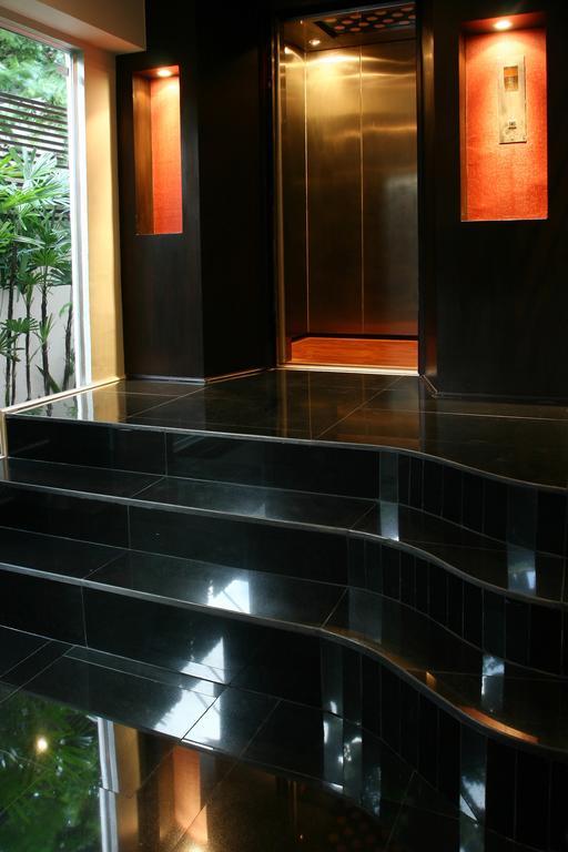 Hotel Mirth Sathorn Bangkok