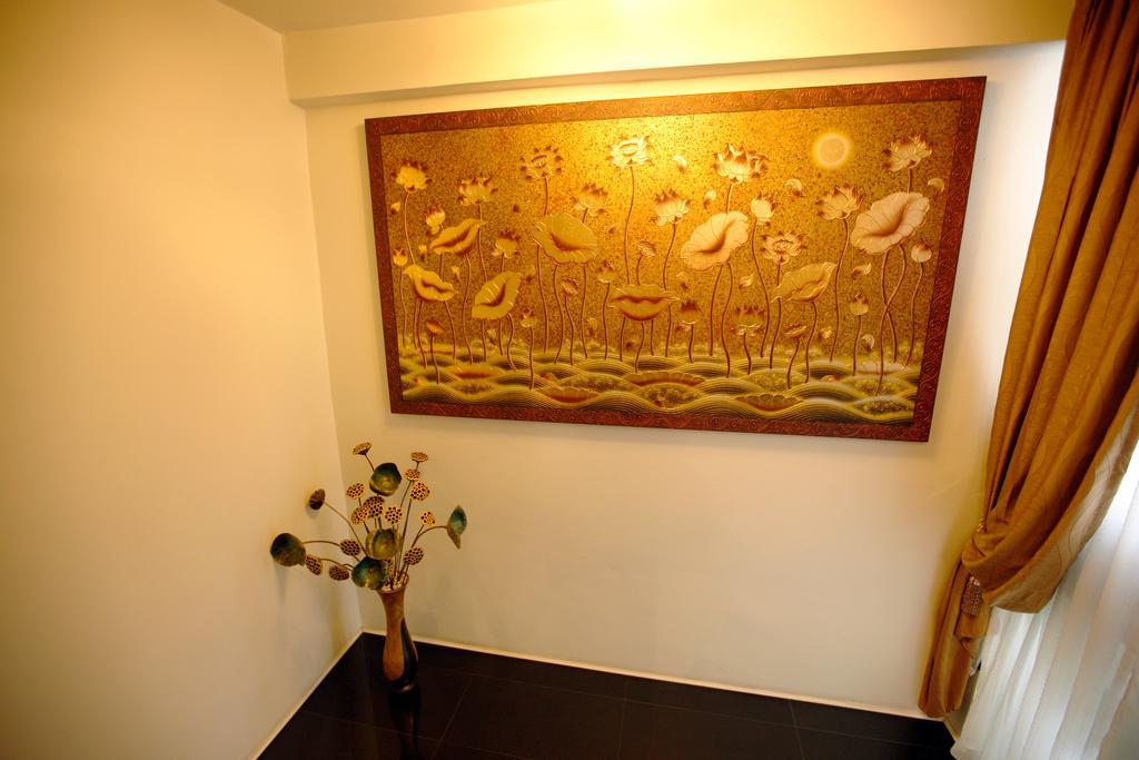 Hotel Mirth Sathorn Bangkok