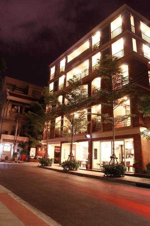 Hotel Mirth Sathorn Bangkok