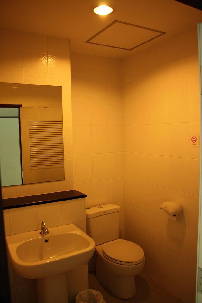 Hotel The Fifth 2*