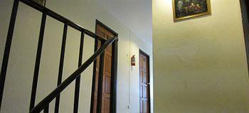 Inn A-one 2*