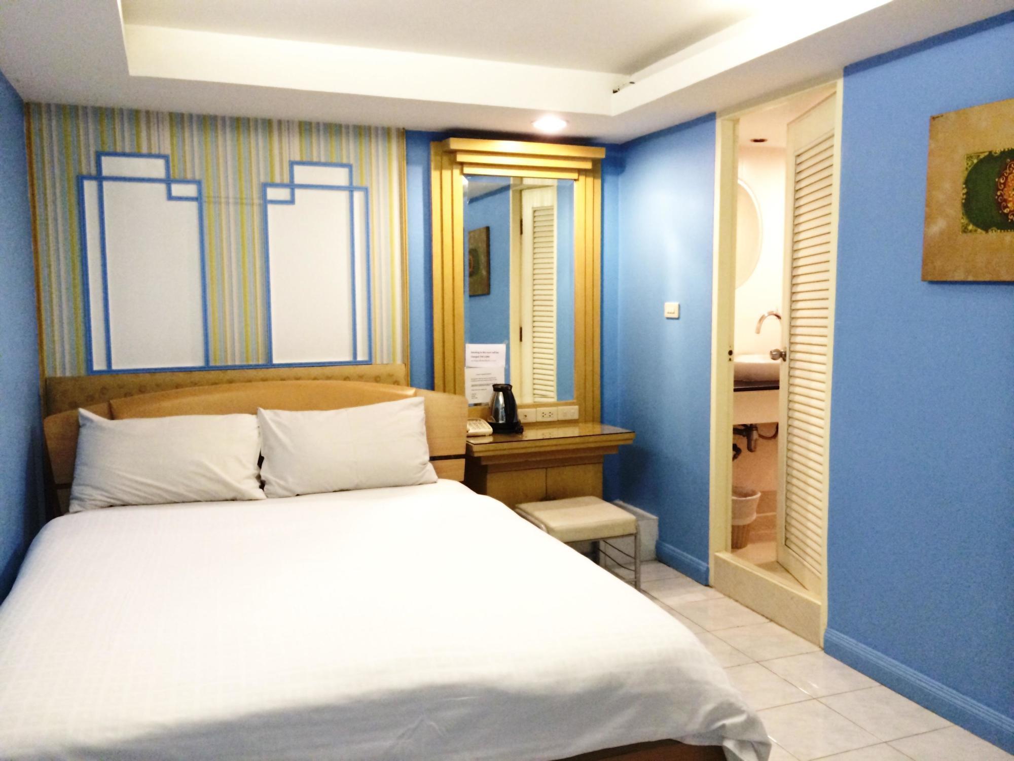 bahay-panuluyan Sam's 2*