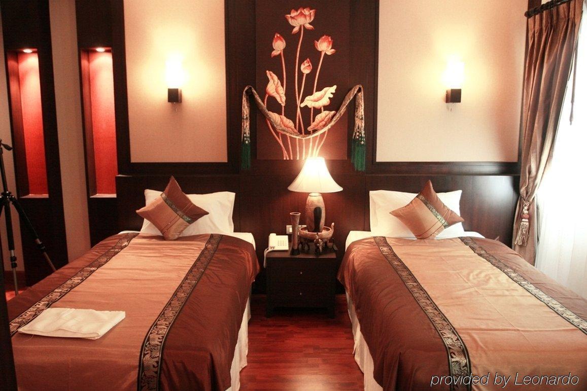 Hotel Mirth Sathorn Bangkok