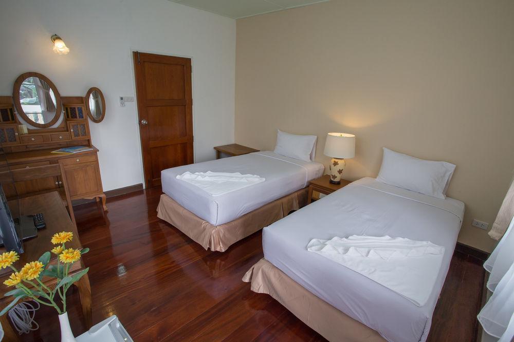 Hotel The Bangkokians City Garden Bangkok