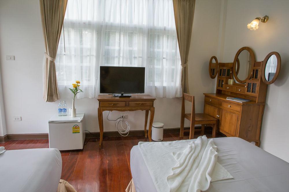 Hotel The Bangkokians City Garden 2*