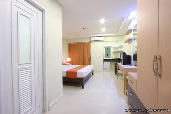 The Platinum 5* Bangkok
