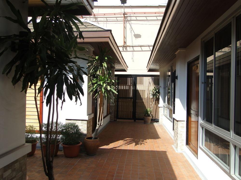 W 21 Hotel