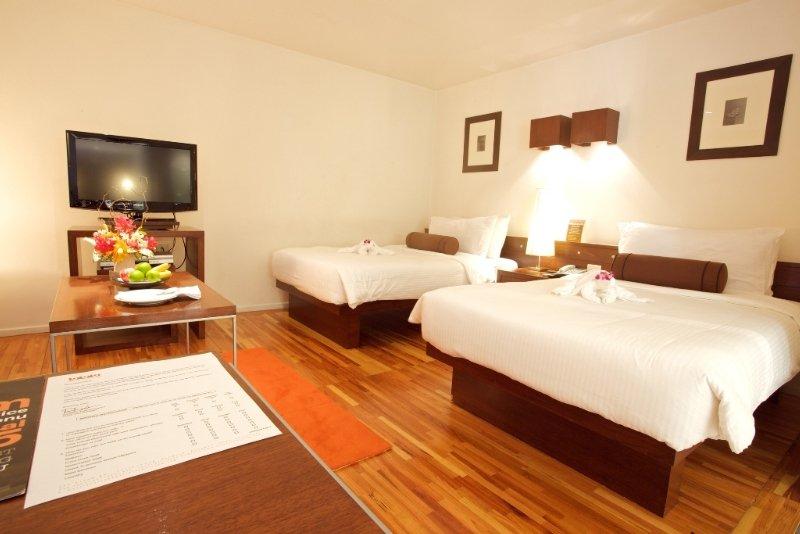 Triple Two Silom 4* Bangkok
