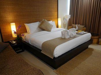 Swutel Hotel 3*