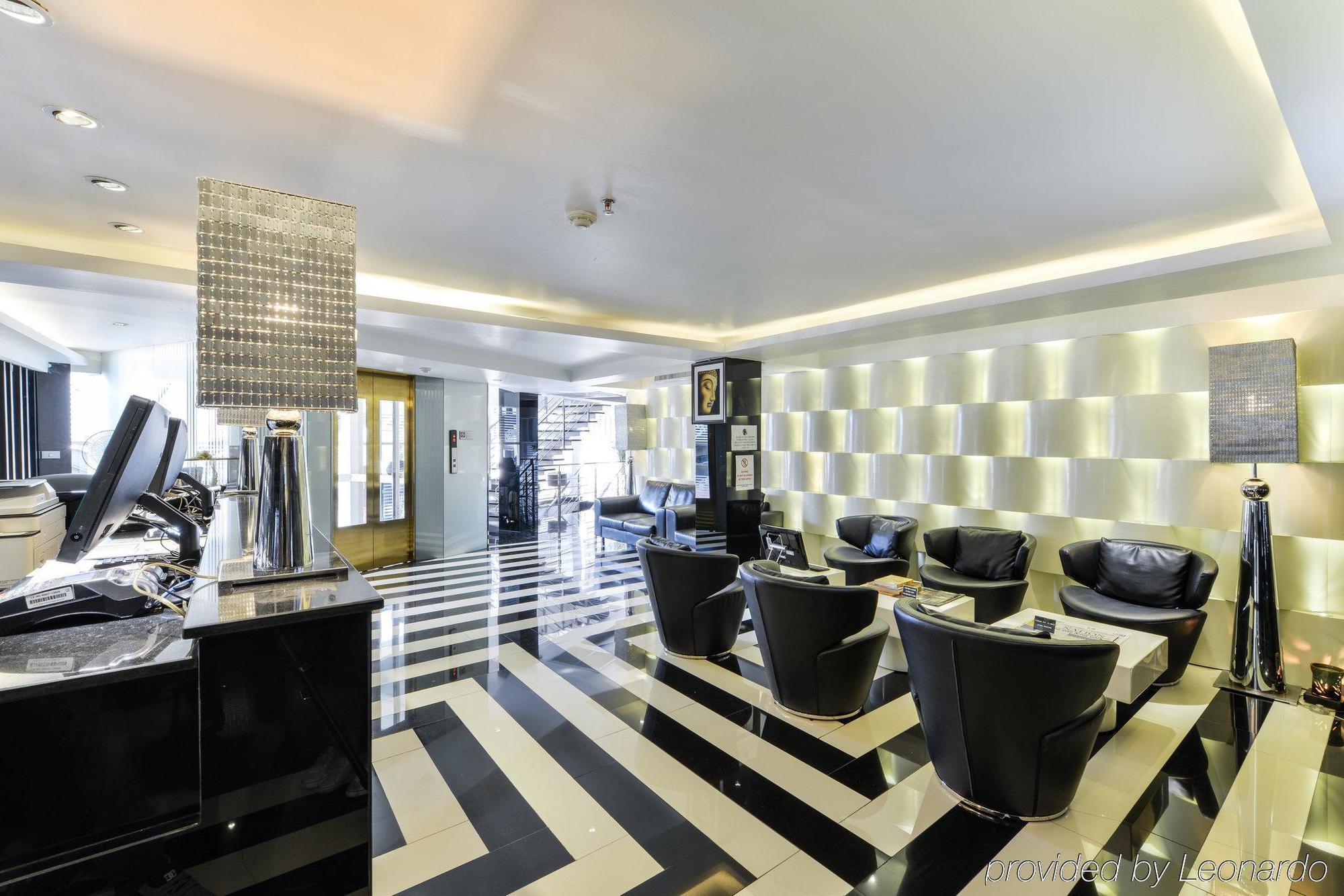 Sukhumvit Hotel 3*