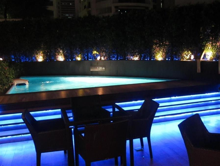 Western Sukhumvit 20 4*