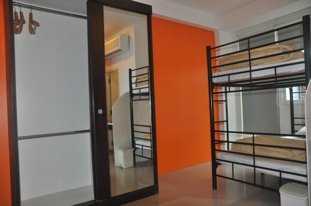 Arawana Express Phromphong Hotel