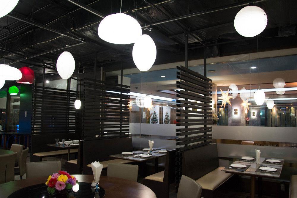 Maxx Hotel