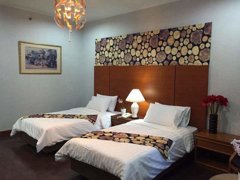 Maxx Hotel